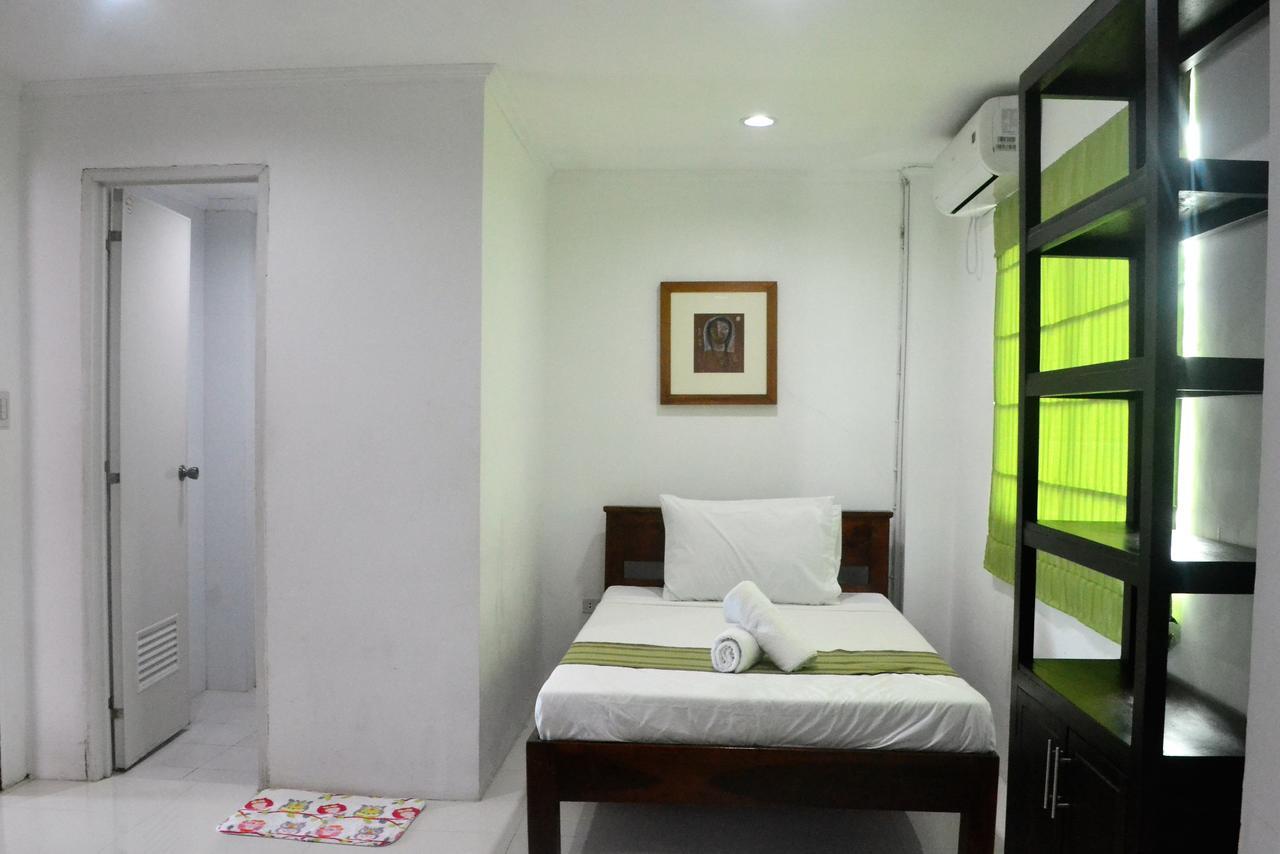 Hotel Lola Natividad Vigan Luaran gambar