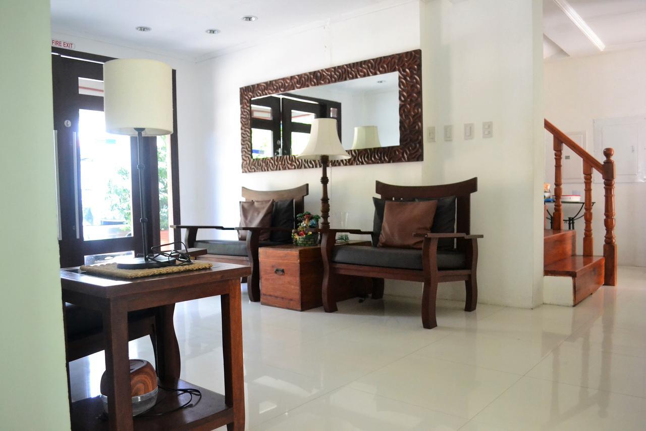 Hotel Lola Natividad Vigan Luaran gambar